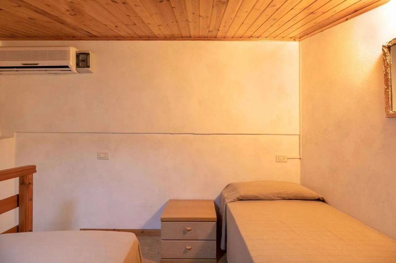 Simona Giardino Apartamento Fetovaia